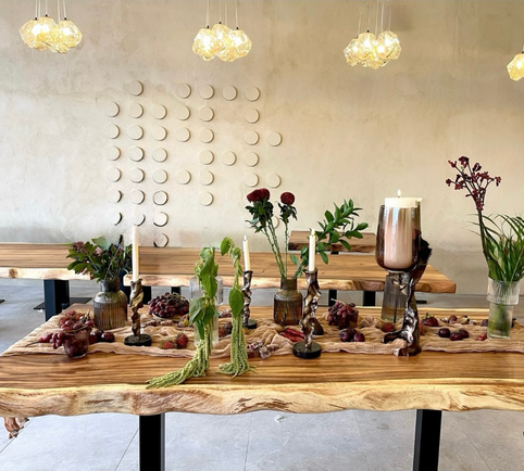 Pili Pili Restaurant – Custom Solid Wood Tables in Global Village Dubai