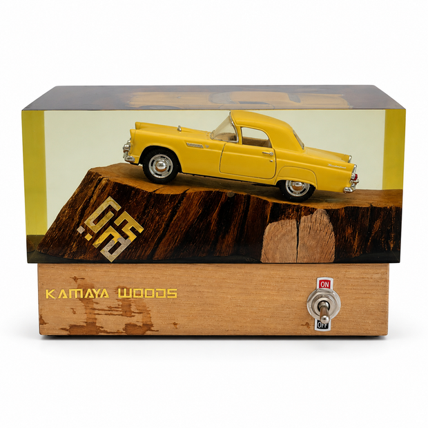 The Vintage Drive – Wood & Epoxy Resin Table Lamp