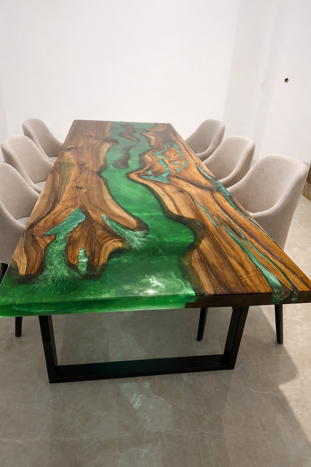 The  Suar Symphony With Epoxy Resin