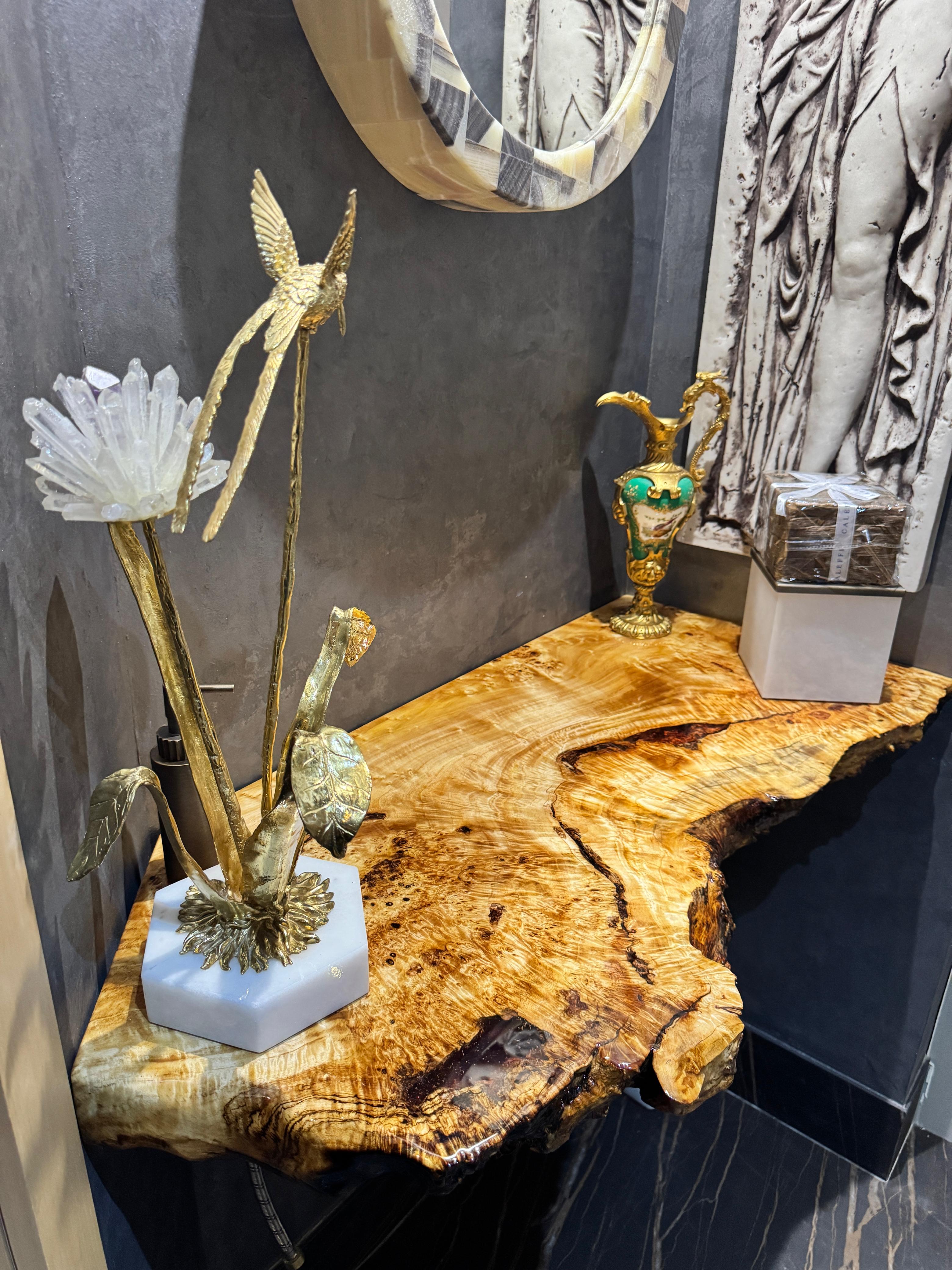 The Floating Mappa Burl